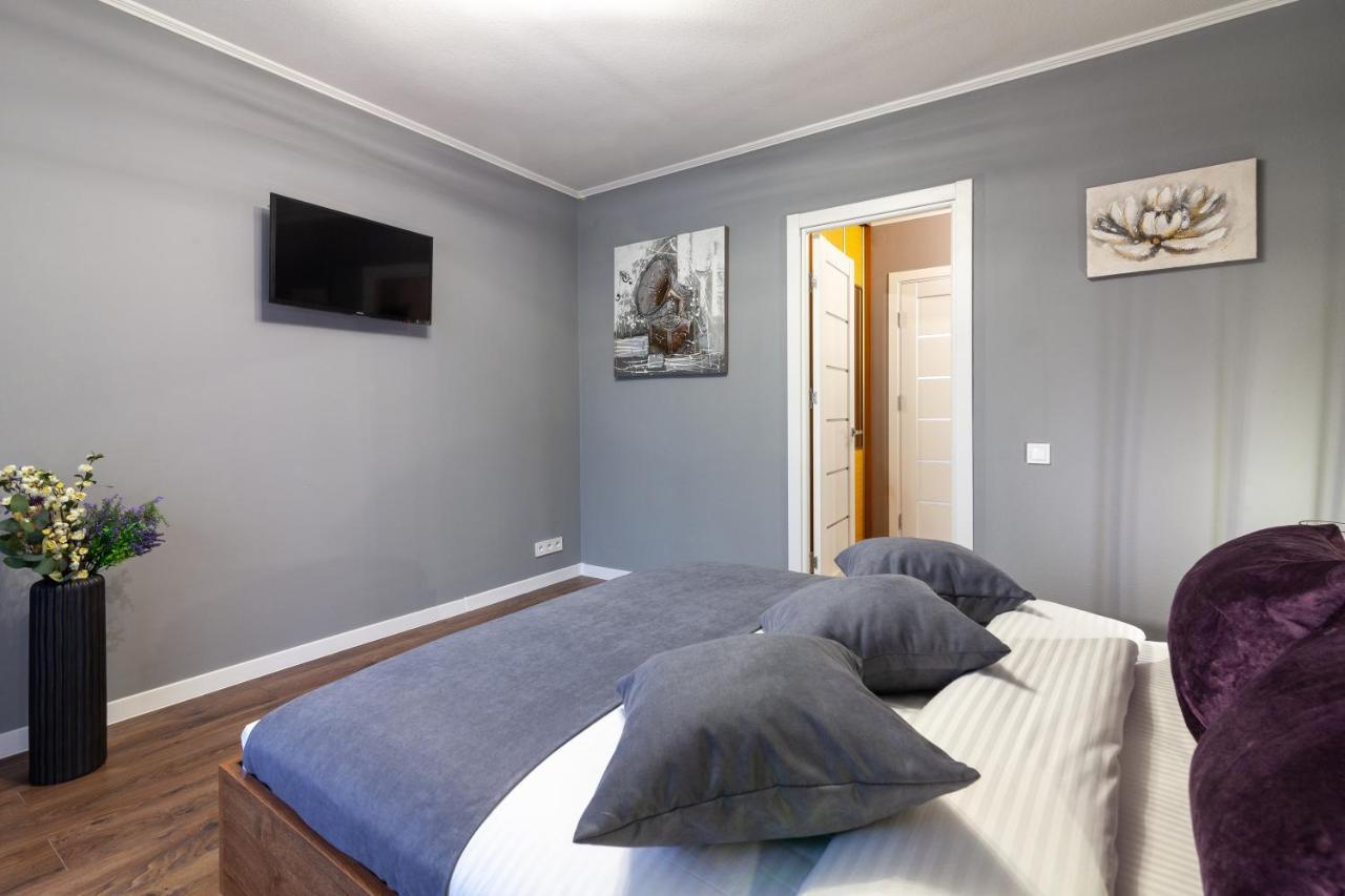 Alfa Franko Apartment *